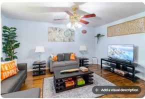 Charming Stay in Peacock Neighborhood 15 Mins to Downtown, 6 Mins to Top Hospitals, Near Parks